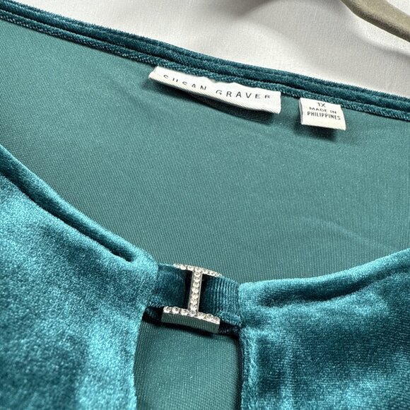Susan Graver Women's Velvet Top Size Plus 1X Solid Dark Green Velvet Long Sleeve - Picture 7 of 9